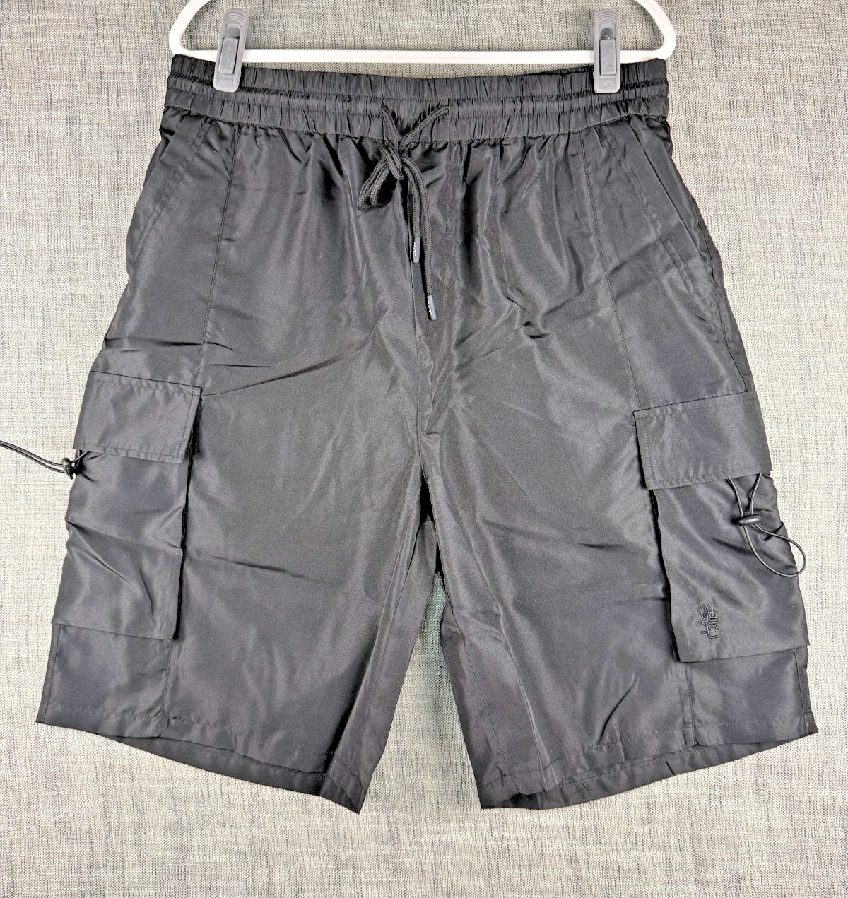 Size XL (Women’s XXL) – WESC Nylon Cargo Wind Shorts Black Lightweight NWT
