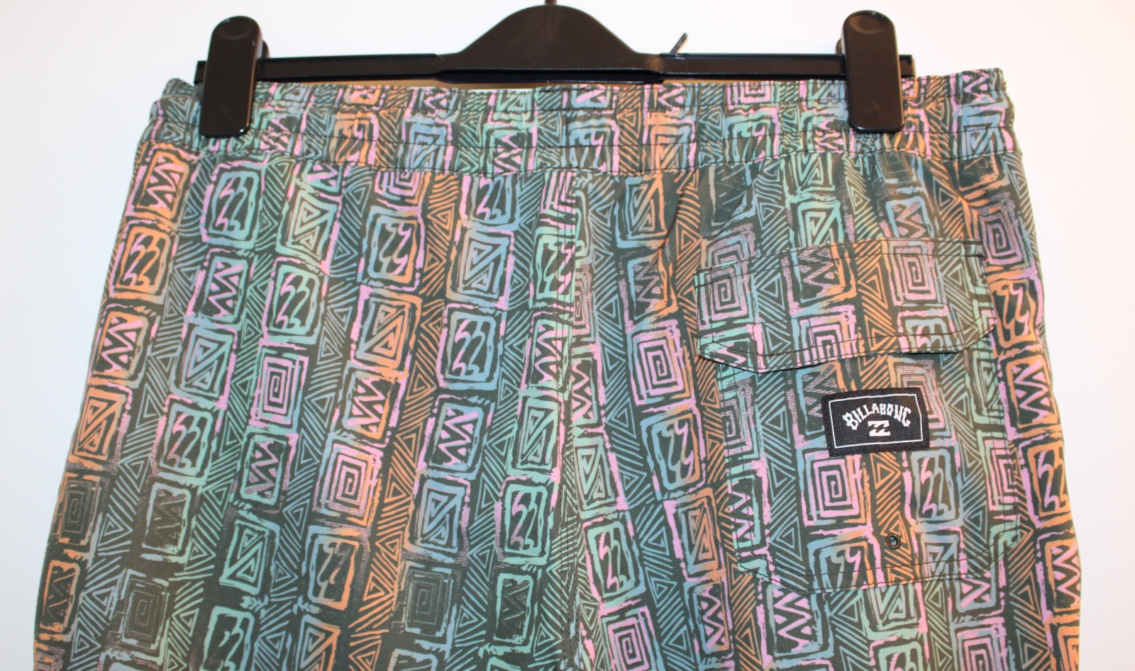 NWT Billabong Men’s Multicolor Unlined Steezier Swim Trunk 17 sz M