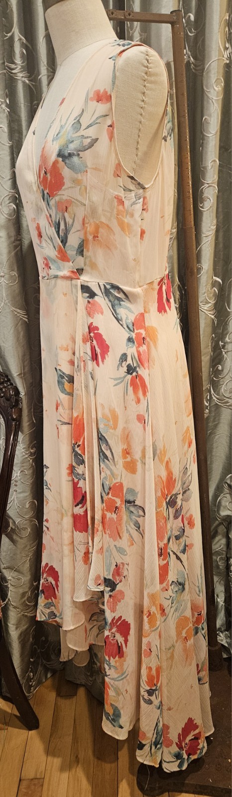 Ladies 12 Calvin Klein Couture Chiffon Floral Dress – vintage