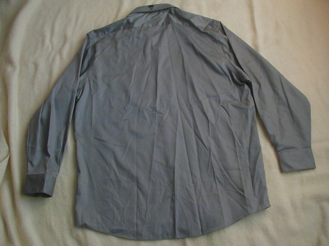 NWT Van Heusen Gray Lux Sateen Long Sleeve Shirt Size 16 1/2 32/33