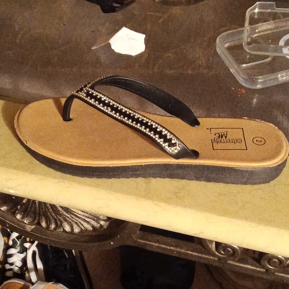 extremely ME Teens Thong Sandals Rhinestone Black/Tan Synthetic Slip On Sz 2