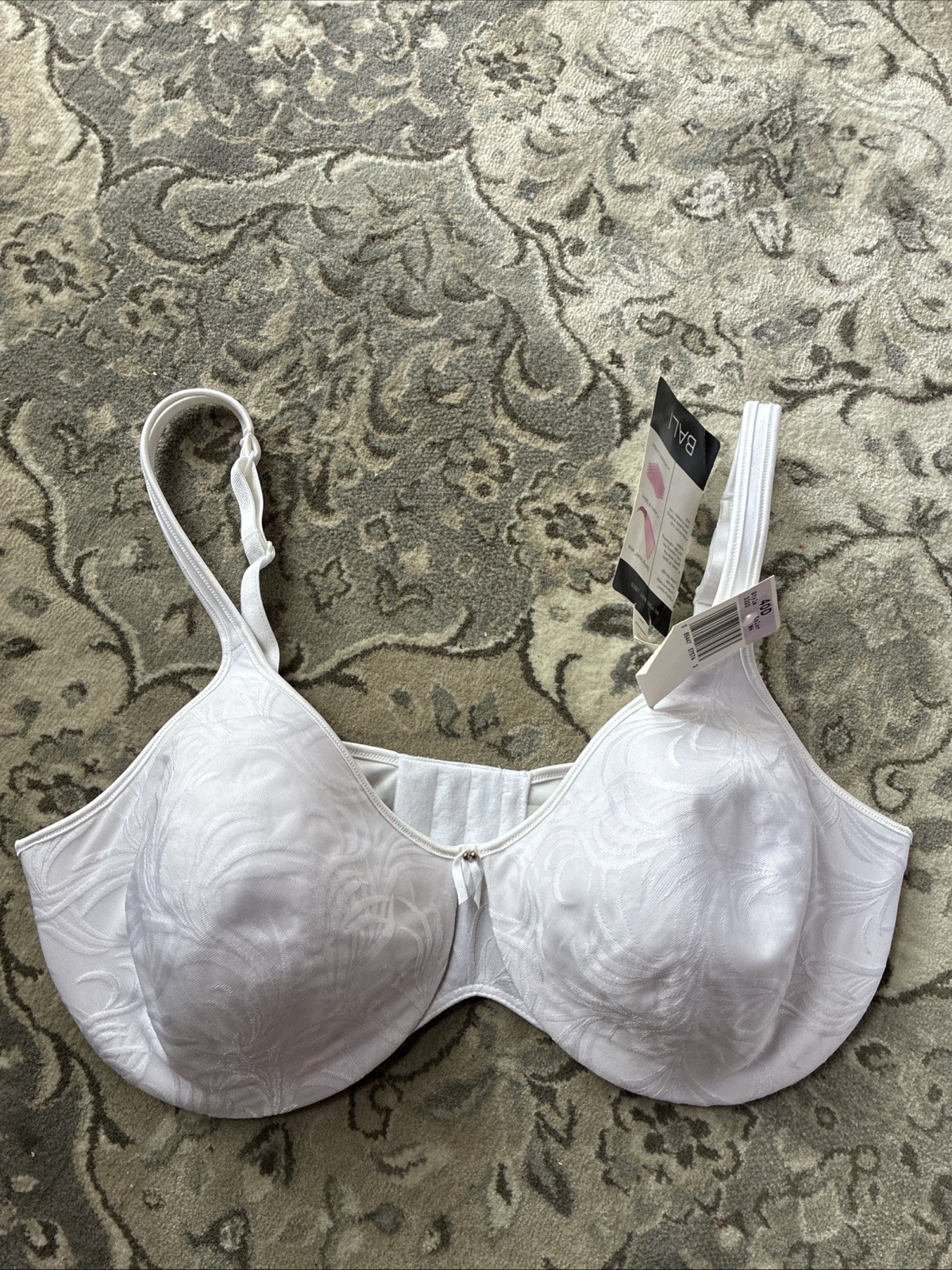 NWT Bali Bra 40D Underwire 3320 No Poke Lined Underwire Bra White