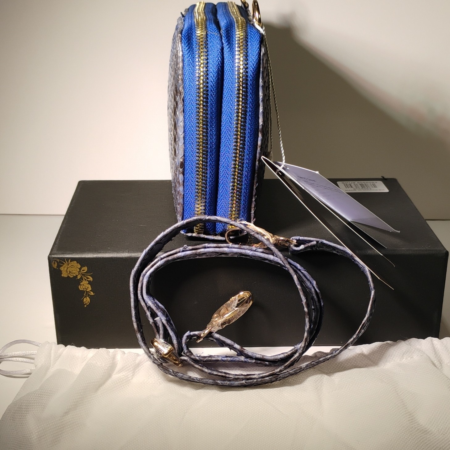 Grand Pelle Navy Python Snakeskin Crossbody Bag, Detachable Strap, Zip, Pockets