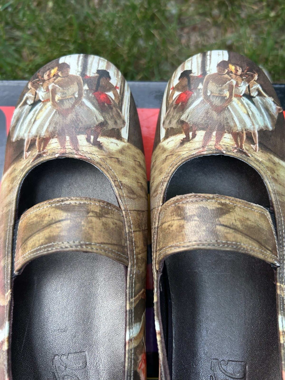 NEW NIB ICON Dance School Flats Wearable Leather Art Shoes Women 6.5M Box