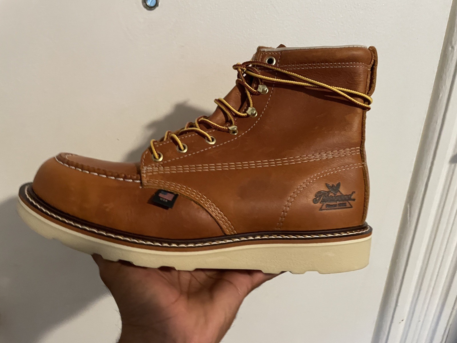 *BRAND NEW* Thorogood 6″ Crazy Horse Soft Toe Work Boots 804-4375 Size 10