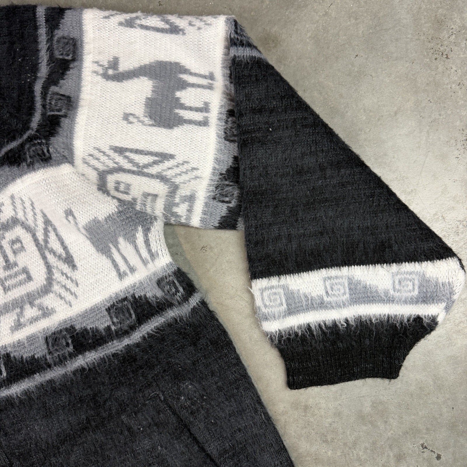 Alpaca Cardigan Mens Medium Black Vintage Button Up Long Sleeve Flaws