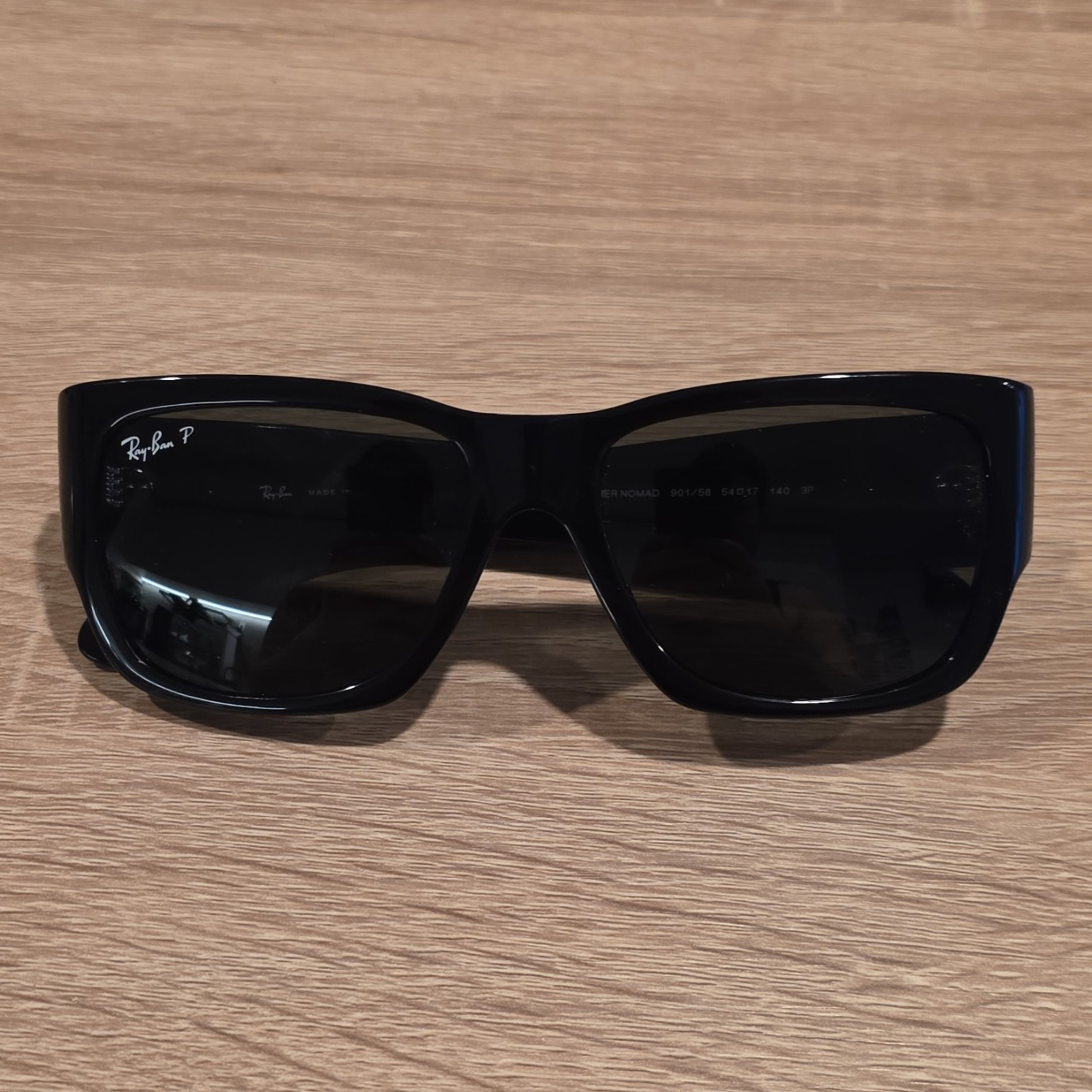 Ray-Ban Wayfarer Nomad RB2137 901/58 Black Polarized Gray Lens 140mm