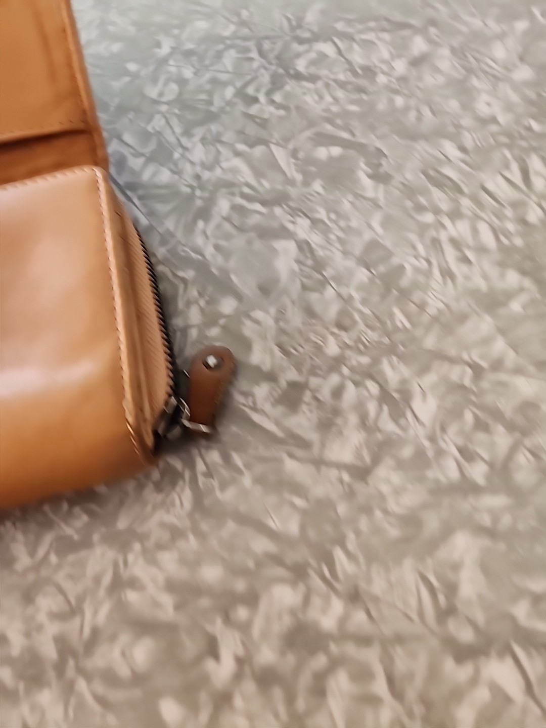 Harbour 2nd Genuine Leather in Good Used Condition Approximately 5inches Long