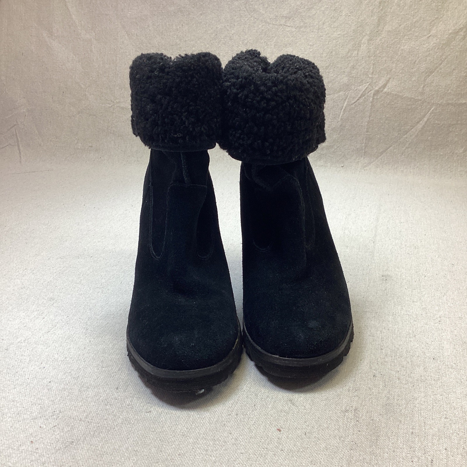 UGG Kyra Shearling Black Suede Wedge Boot 6.5 Hidden Heel 1009318 Folding Shaft