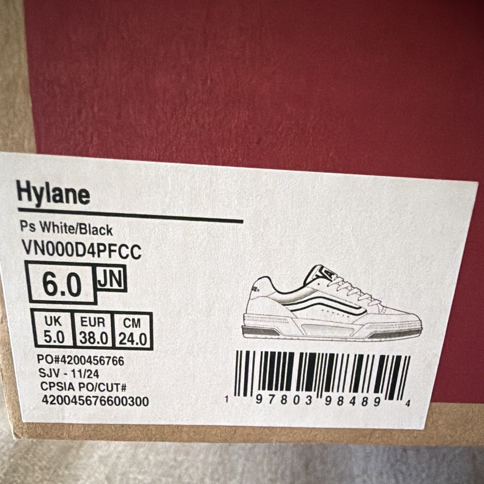 VANS Big Kids Hylane Shoe size 6 chunky white and black skate