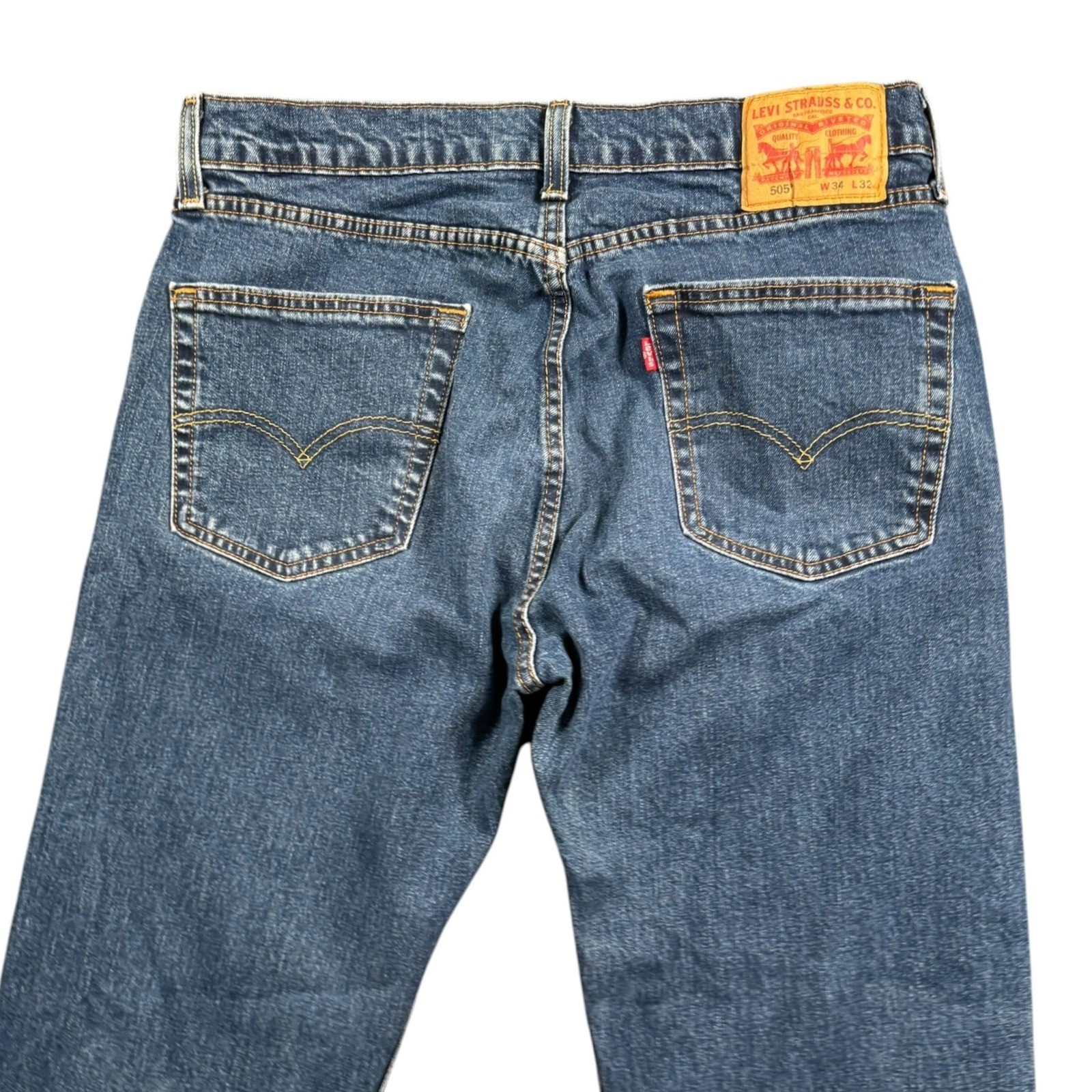 Levi’s 505 Jeans Mens 32×30 Medium Wash Straight Leg Classic Denim