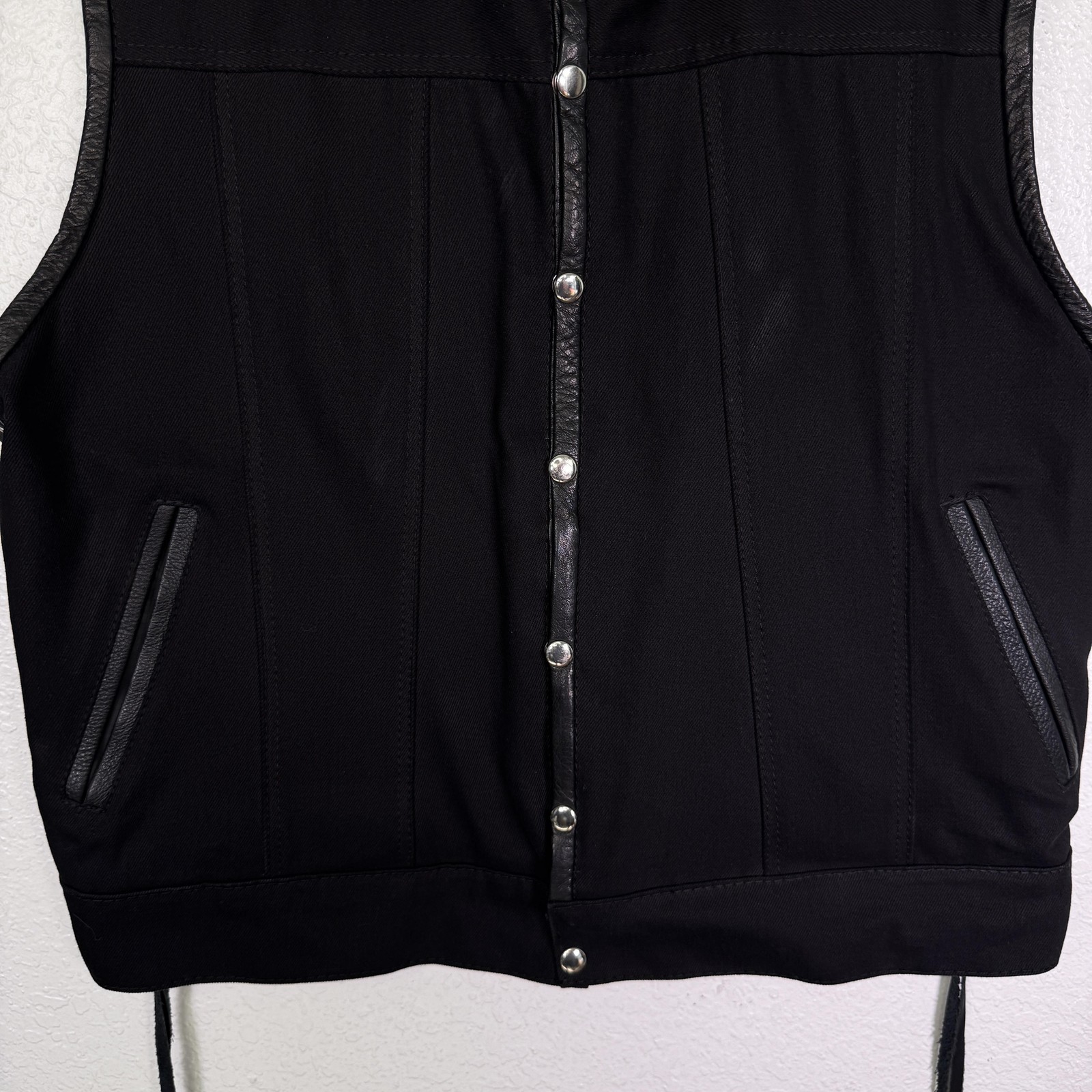 Espinozas Leather Mens Large Vest Snap Button Biker Motorcycle Lace Up Sides