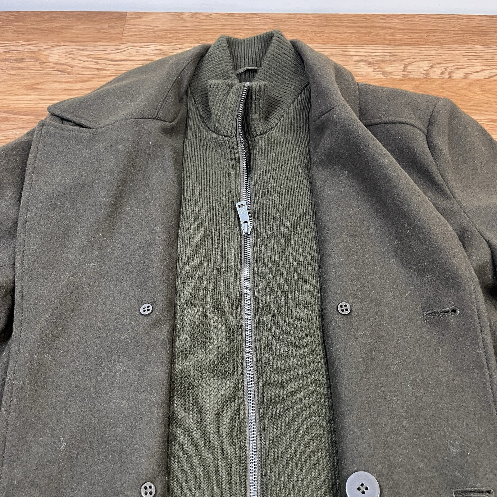 Kenneth Cole Men’s Double Breasted Wool Blend Peacoat Olive Medium NEW