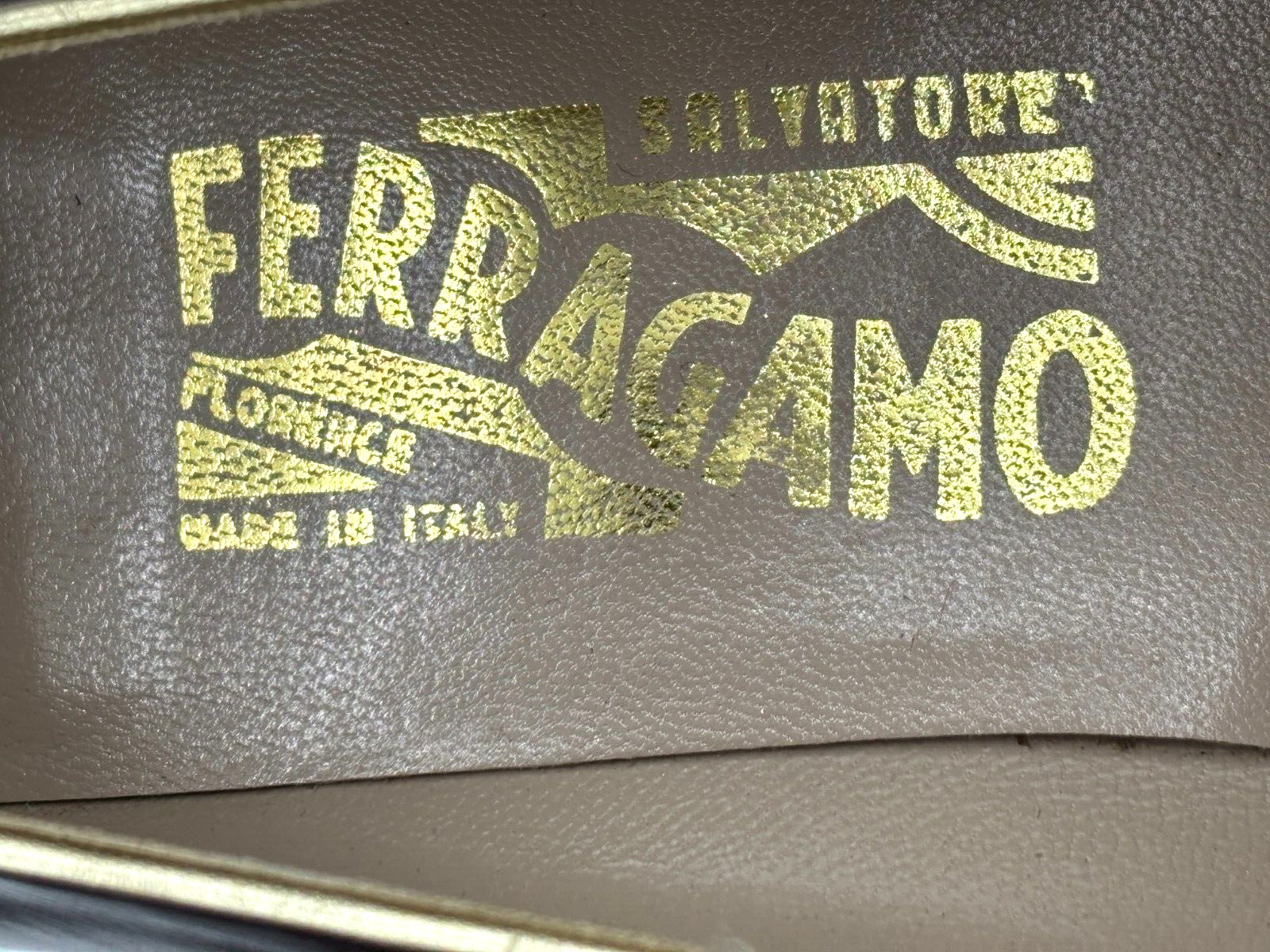 Salvatore Ferragamo Women’s Leather Pumps Sz 8B Bronze w Gold Trim DD10681 EUC