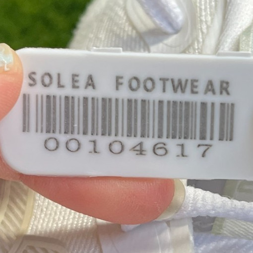 Asics Gel-Cumulus 27 Womens Size 9 White Athletic Running Walking Shoes Sneakers