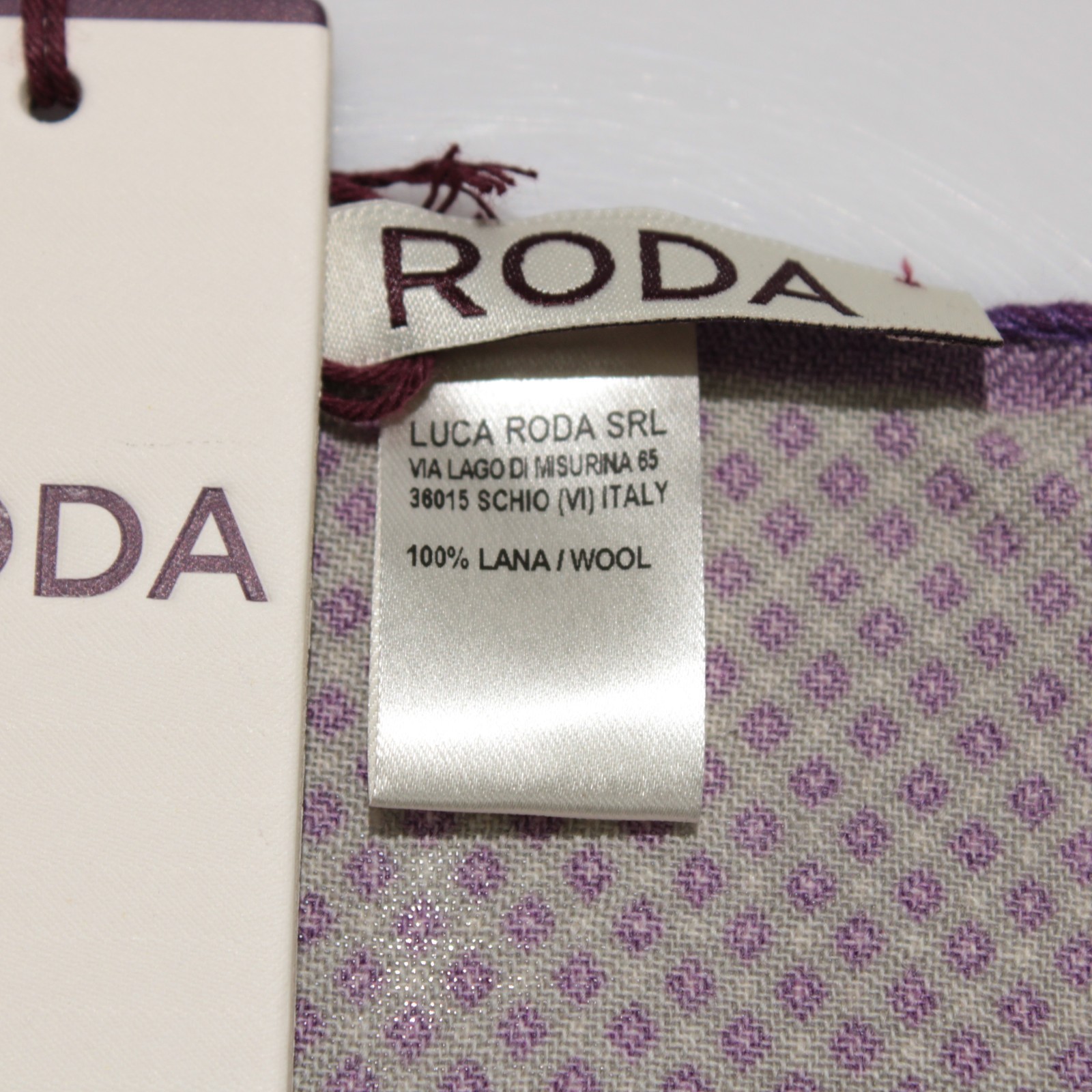 Roda NWT Wool Pocket Square In Beige w/ Purple & Pink Geometric Made in Italy