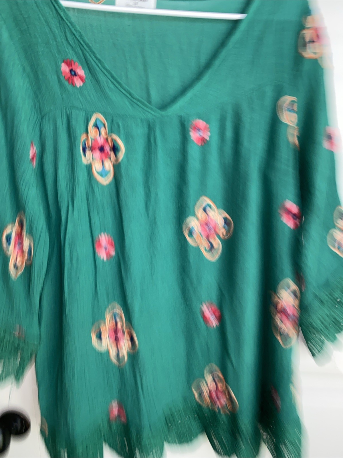 Kindred Anthropologie Blouse Top size 2X Kelly Green Floral Embroidered boho