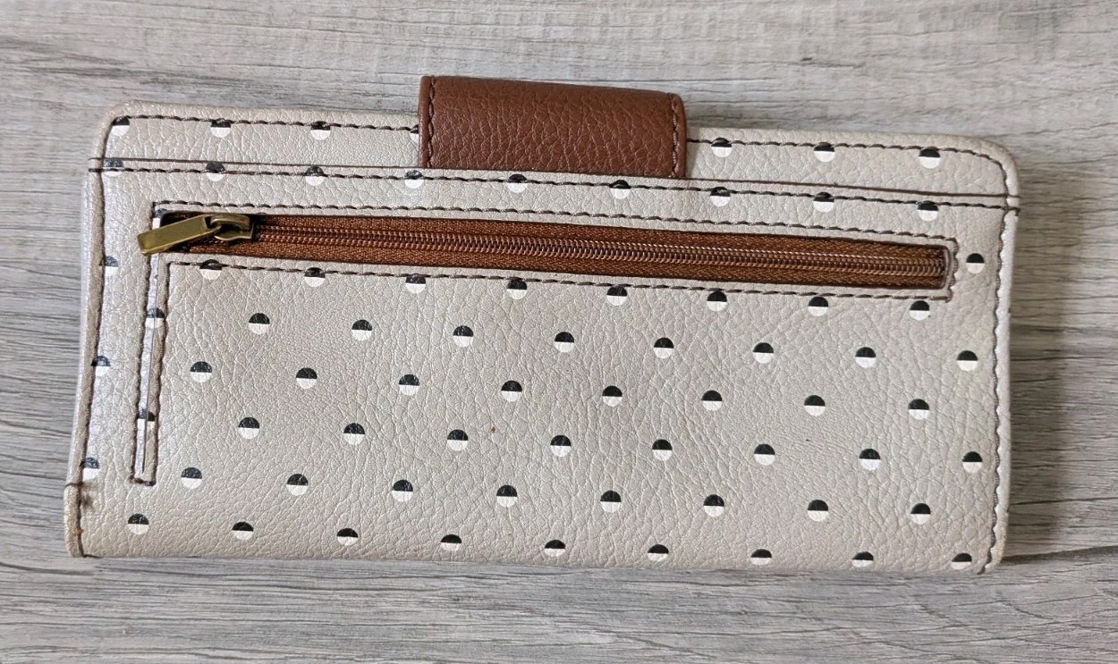 Fossil Madison Women’s Wallet Gray and Brown Polka Dot