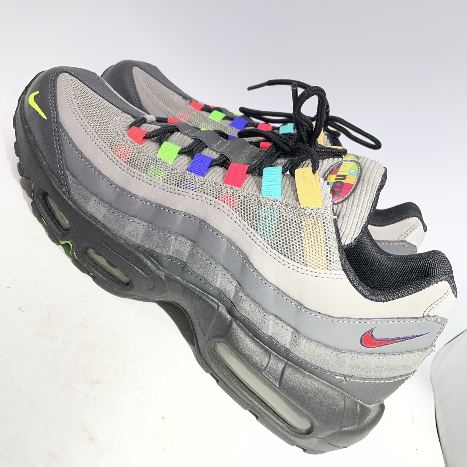 10.5 Men’s-Nike Air Max 95 SE Light Charcoal Vintage TV CW6575-001 Multi Colors