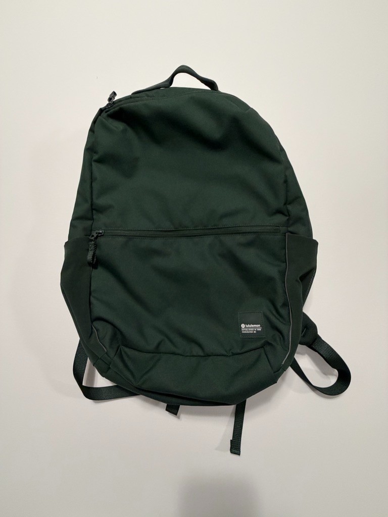 Lululemon Backpack Dark Forest Green 20″ Adjustable Straps Laptop Bag Everyday