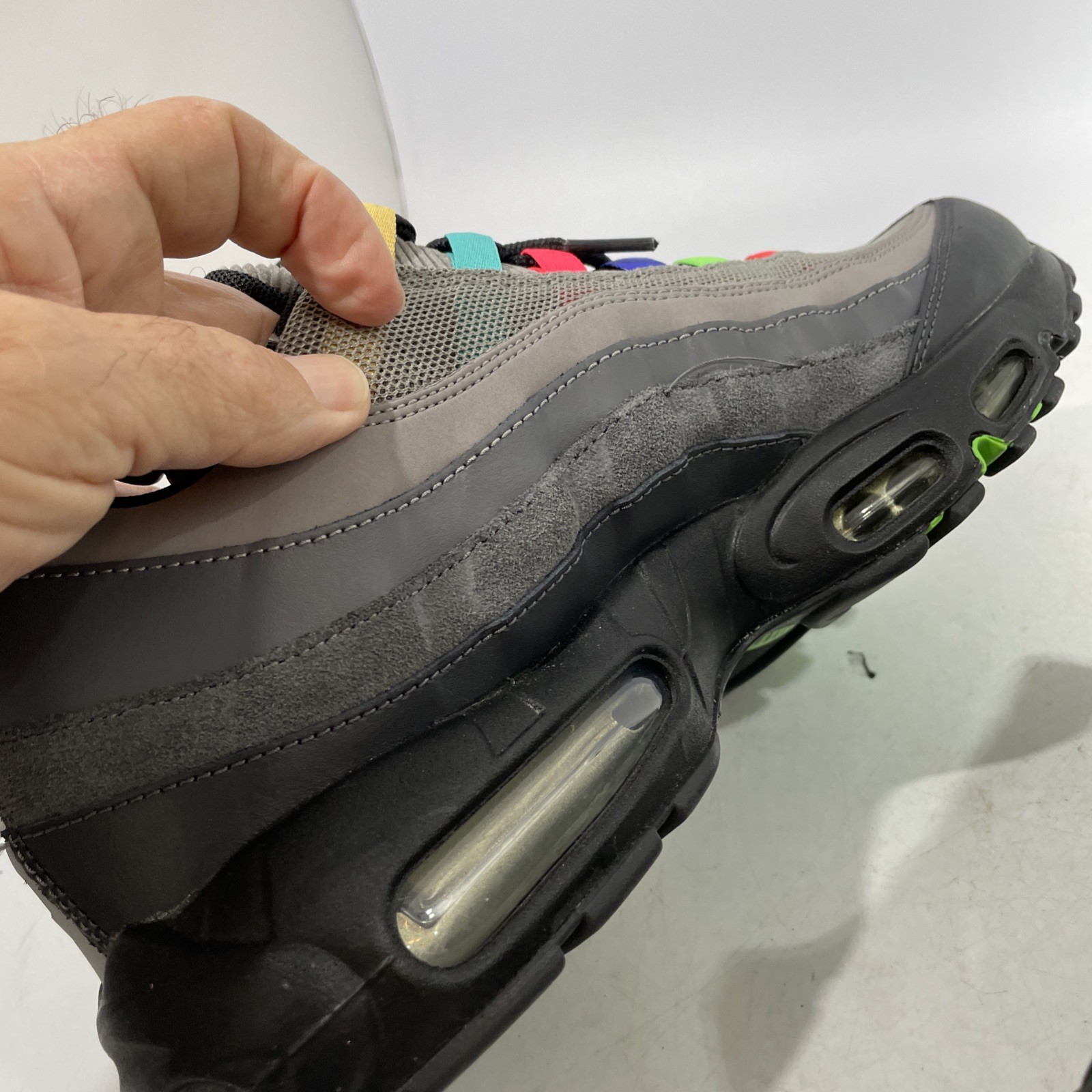 10.5 Men’s-Nike Air Max 95 SE Light Charcoal Vintage TV CW6575-001 Multi Colors