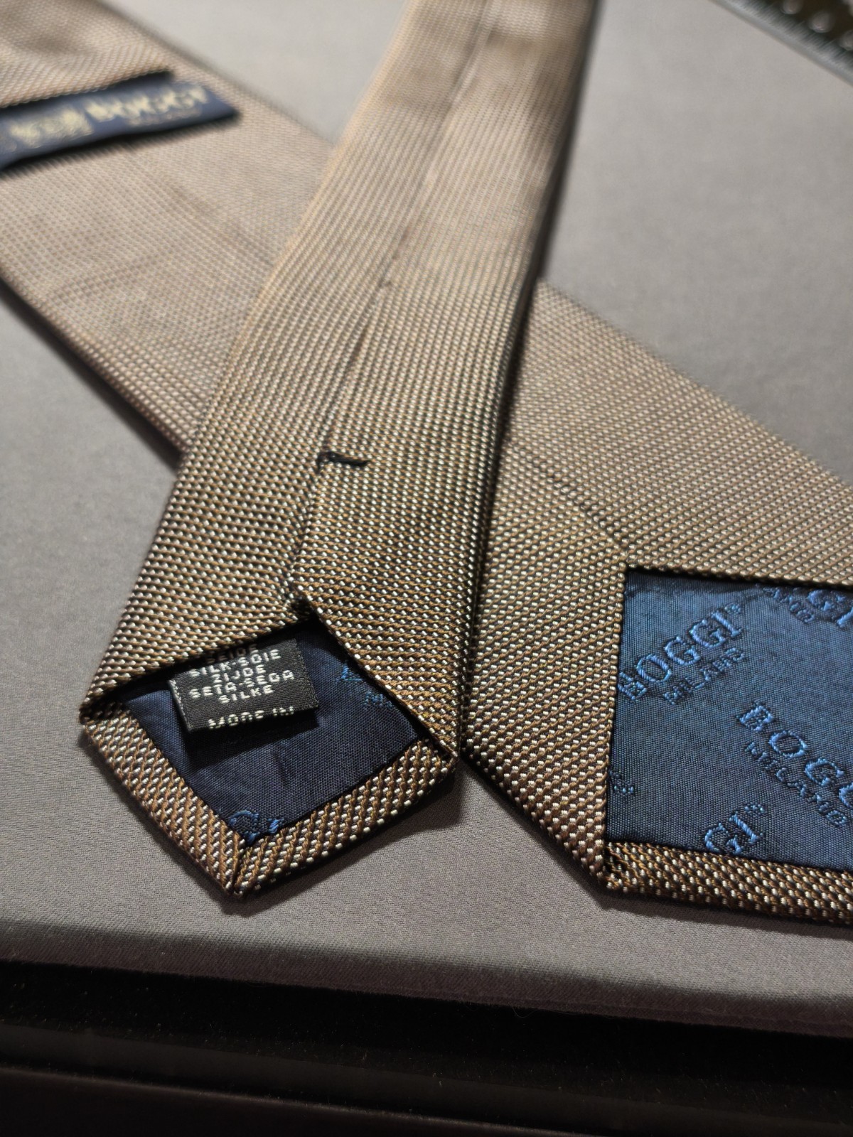Boggi Milano – Solid Color Silk Jacquard Tie Made in Italy