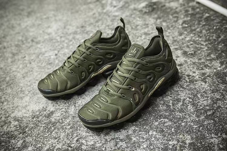 Nike Air VaporMax PlusTN Military Green Men’s Sneakers Brand New Free Shipping