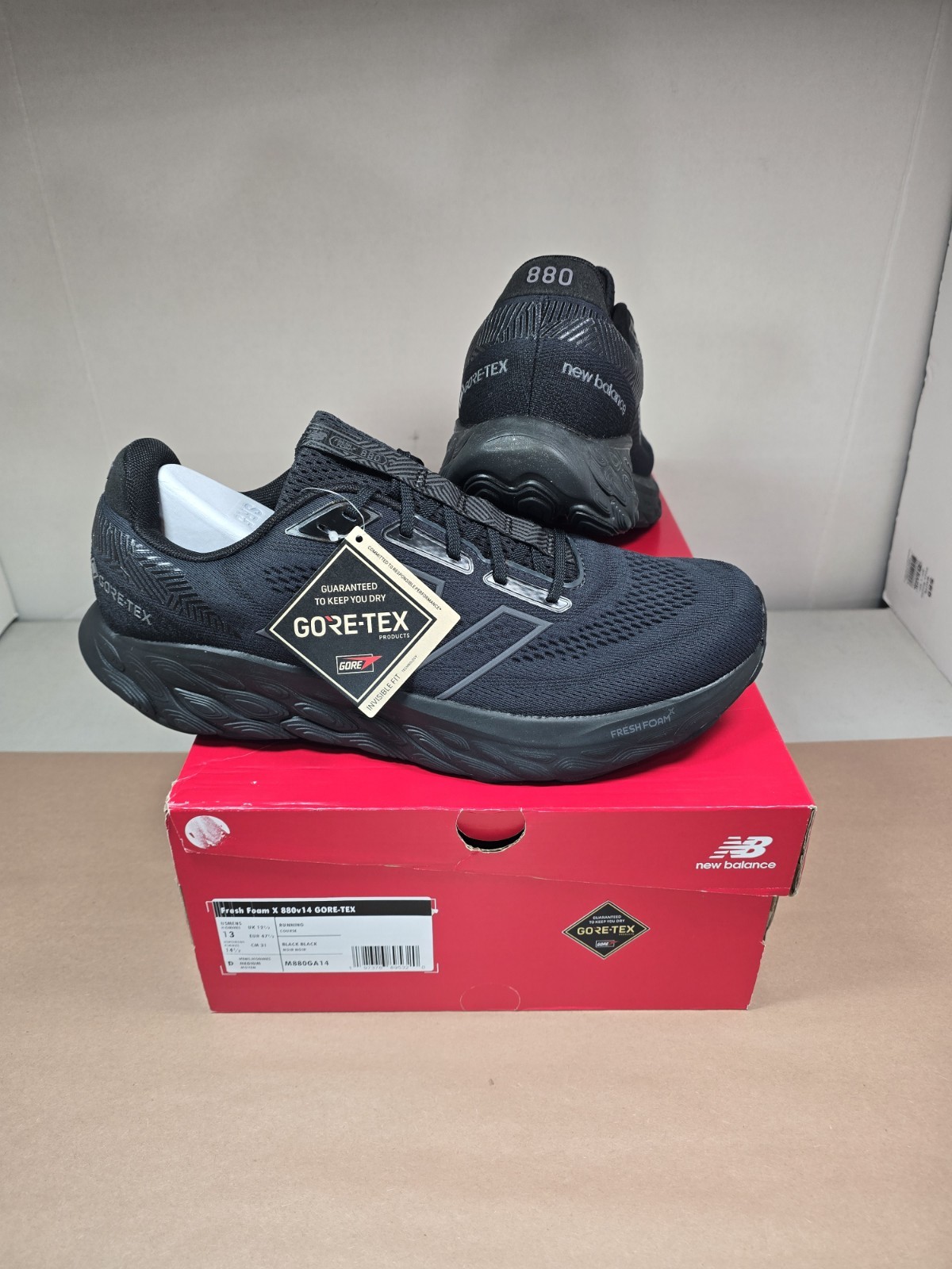 Size 13 D New Balance Fresh Foam x 880v14 Gore Tex Mens Black Running Shoes
