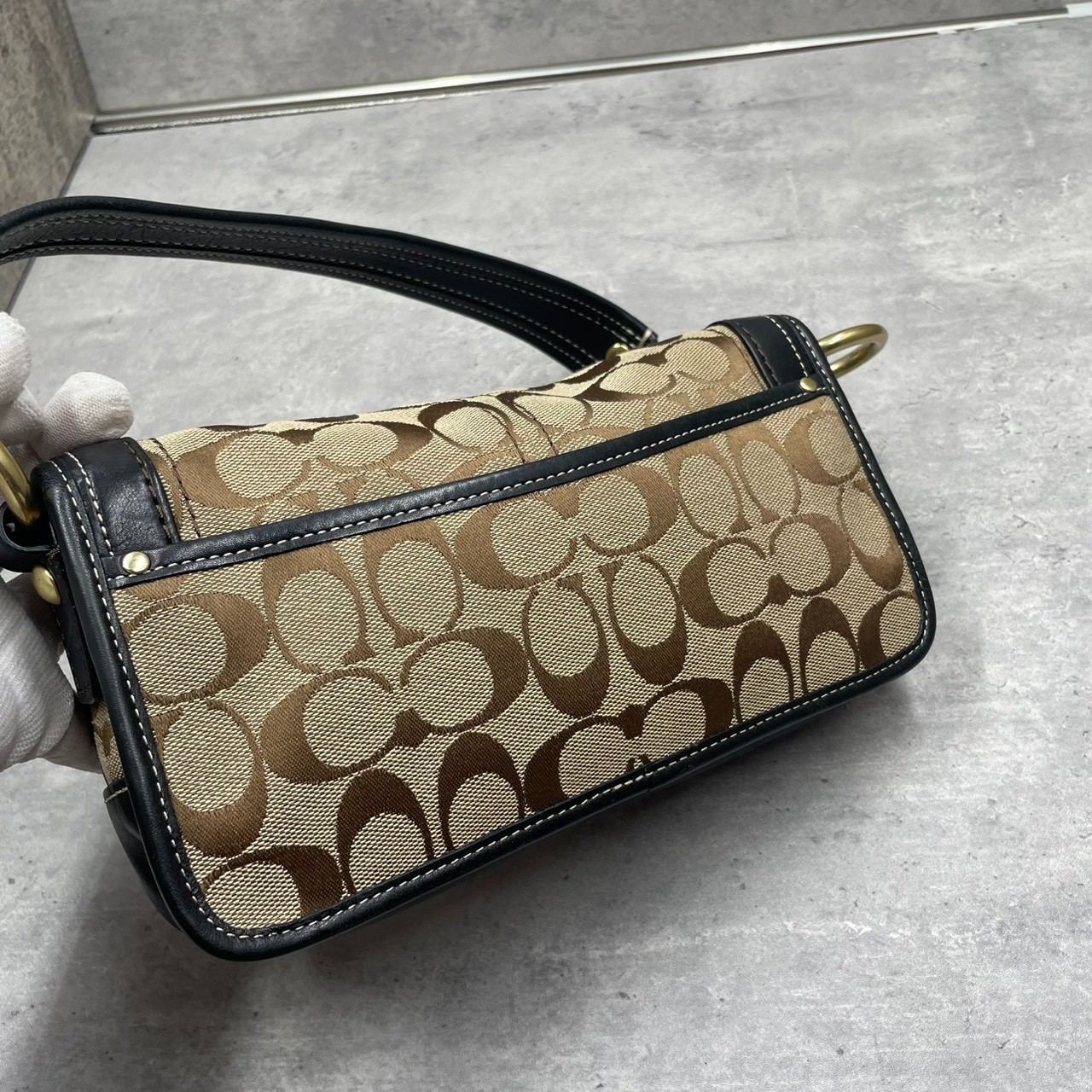 Coach 10335 Legacy Shoulder Bag Turnlock Signature Used Authentic Vintage Black