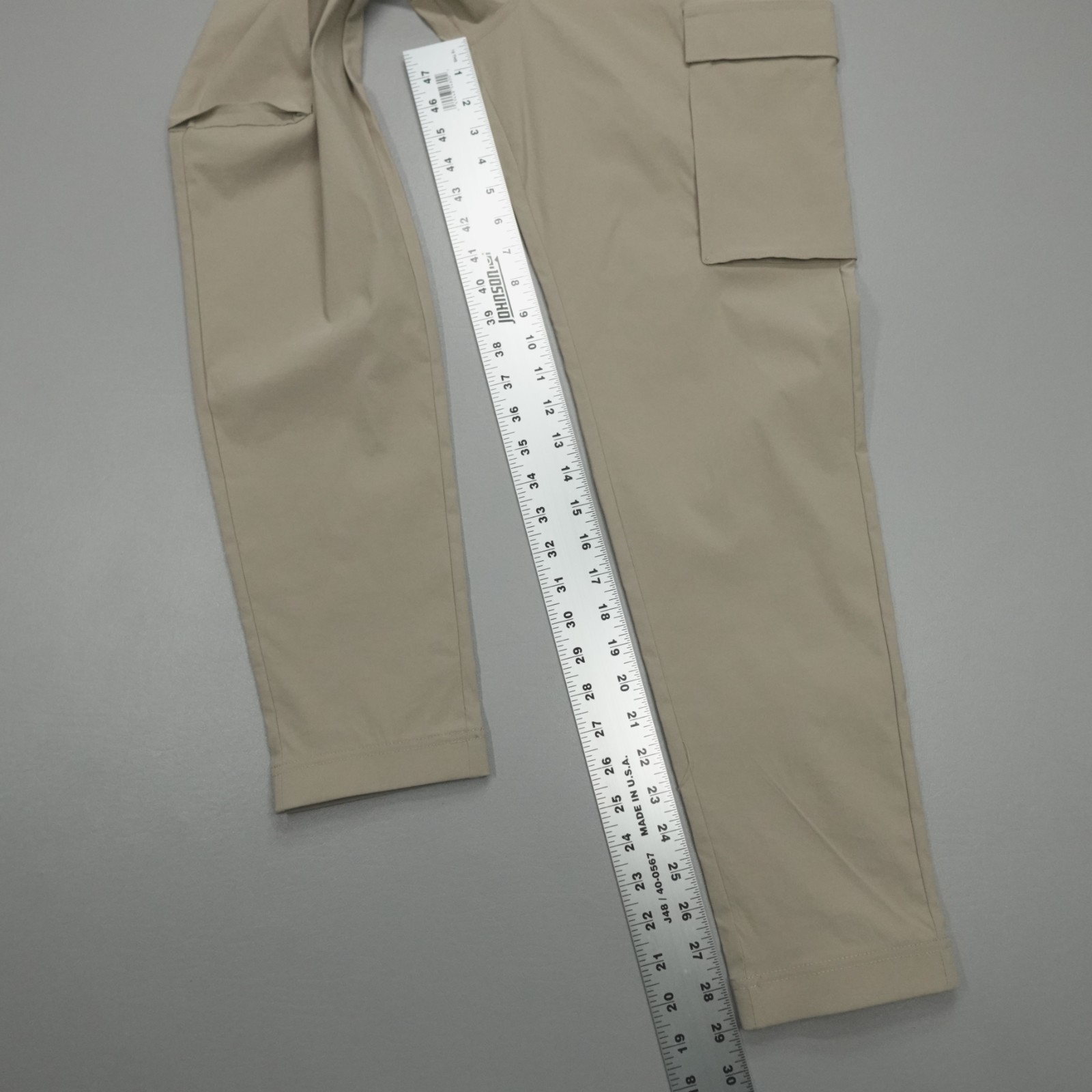 Kenneth Cole Active Men Cargo Joggers Lightweight Stretch Water Repellent Gravel