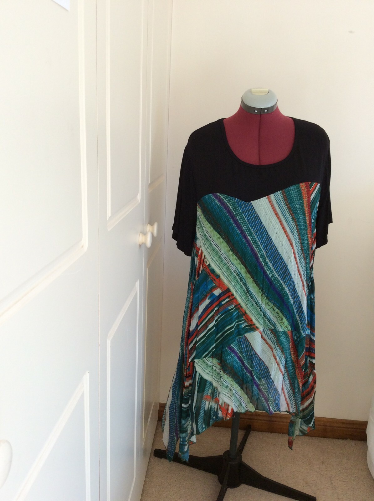WISHSTONE WOMEN’S S/S MULTICOLORED TOP DRESS IN SIZES S, M, L, XL, XXL