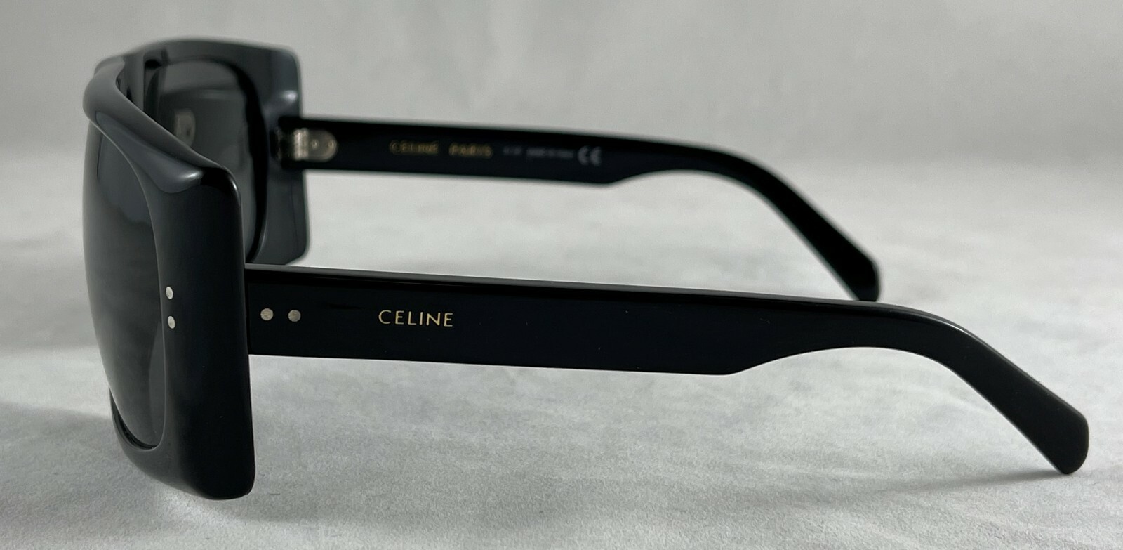CELINE PARIS CL40089I CL 40089I 01A 63-17-135 Black Sunglasses