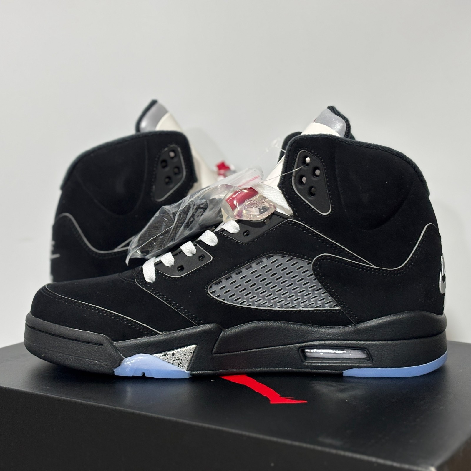 Jordan 5 Retro OG Black Metallic Reimagined High Top Men’s Basketball Shoes