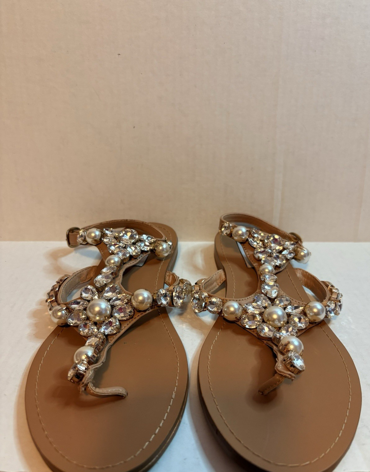 Steve Madden Chantel Embellished Thong Sandals Tan Womens Size 9M