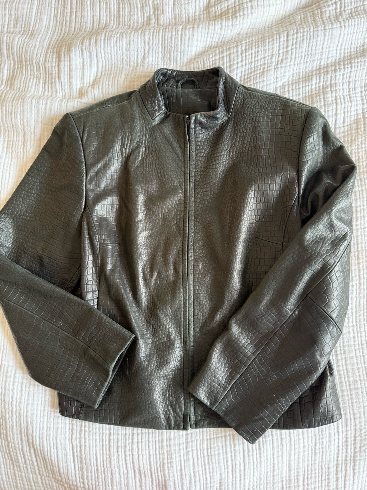 Womens Black Faux Leather Crocodile Embossed Zip Front Collared Jacket S