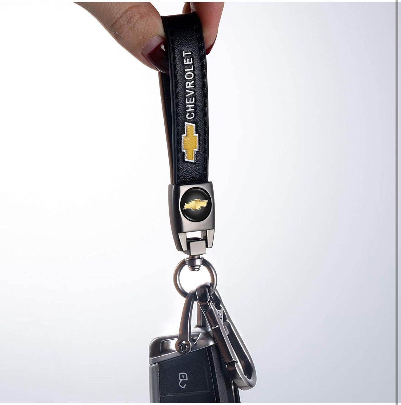 Leather Car Keychain Key Chain Chevrolet Bow Tie Yellow Logo Car Keychain NWT