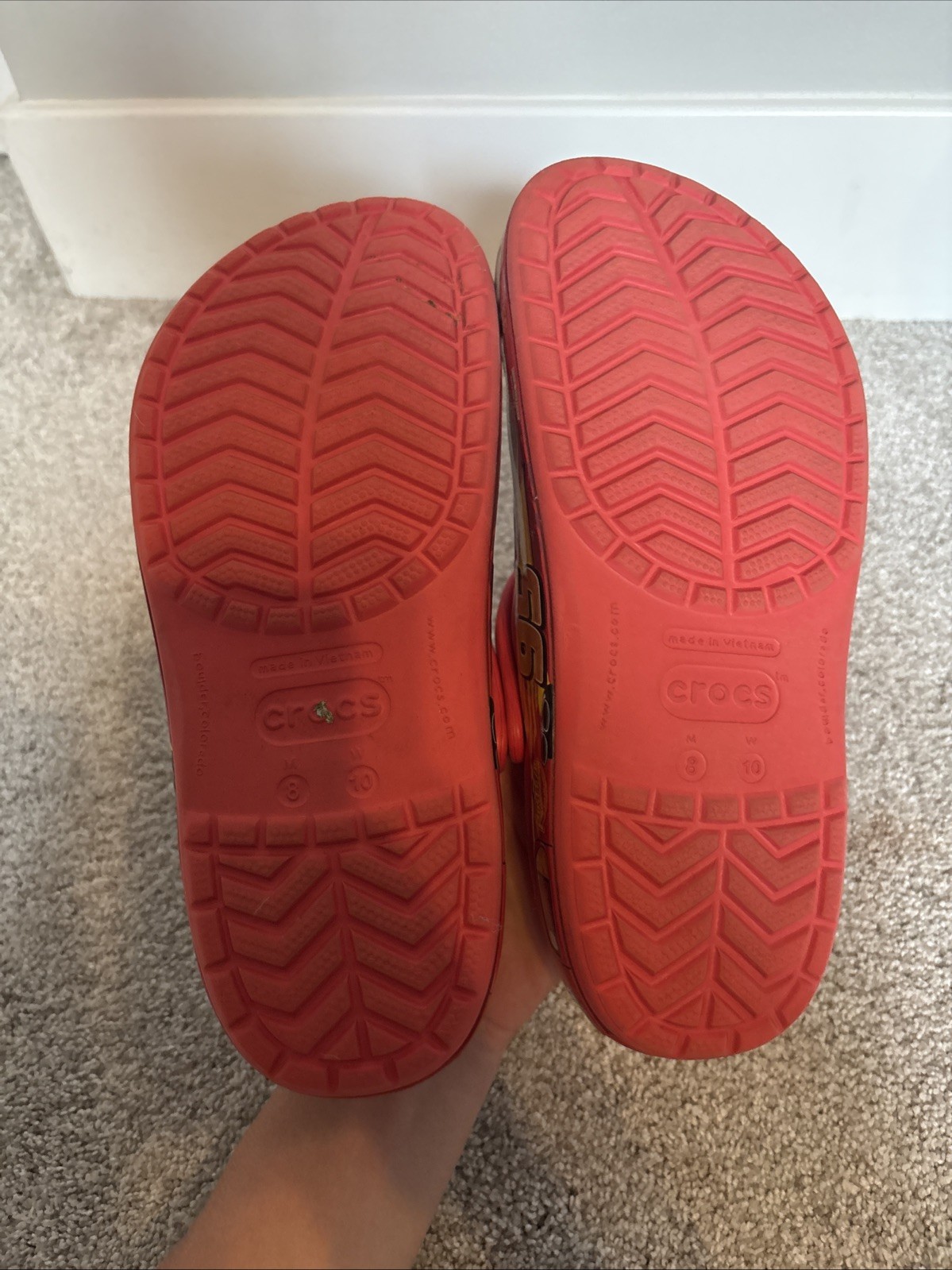 Lightning McQueen Crocs Clogs Size 8M 10W Light-Up Feature