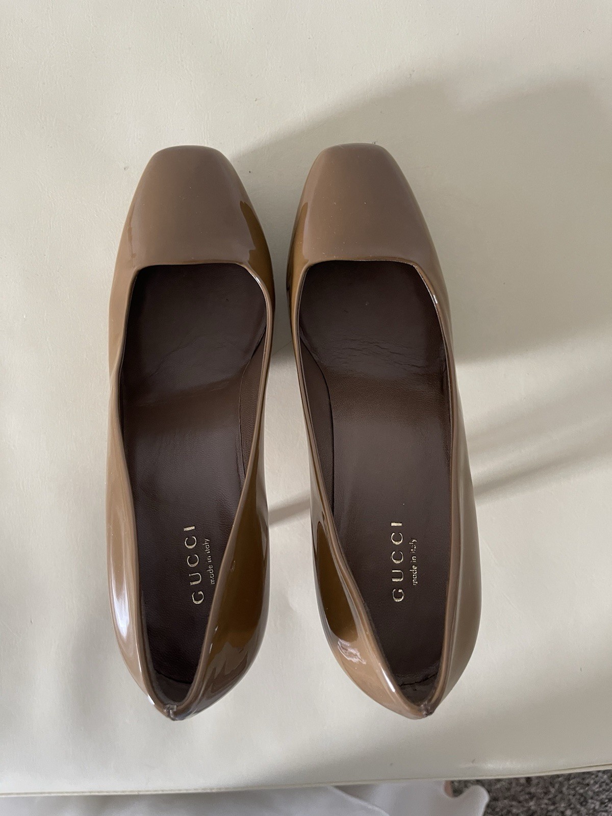Gucci Women’s Brown Patent Leather Square Toe Slip On Pump Heels US 6.5