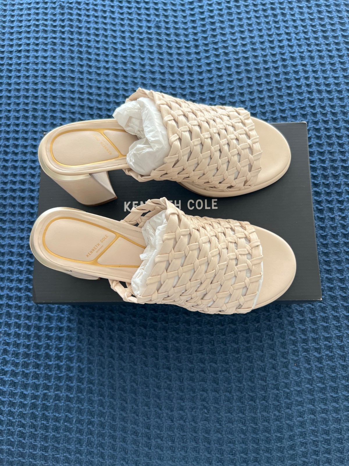 Kenneth Cole Solara Woven Leather Mule Sandals Women’s 9.5 Cream Block Heel NIB