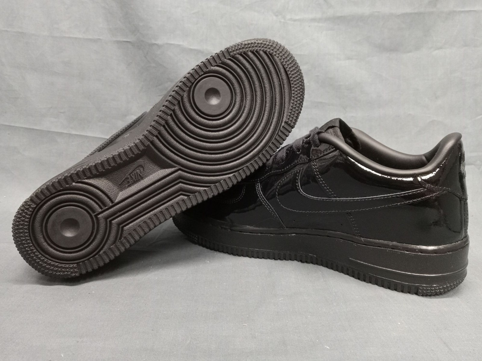 Nike Air Force 1 Low ’07 Premium Black Patent Men’s Size 9.5 NEW NO BOX!