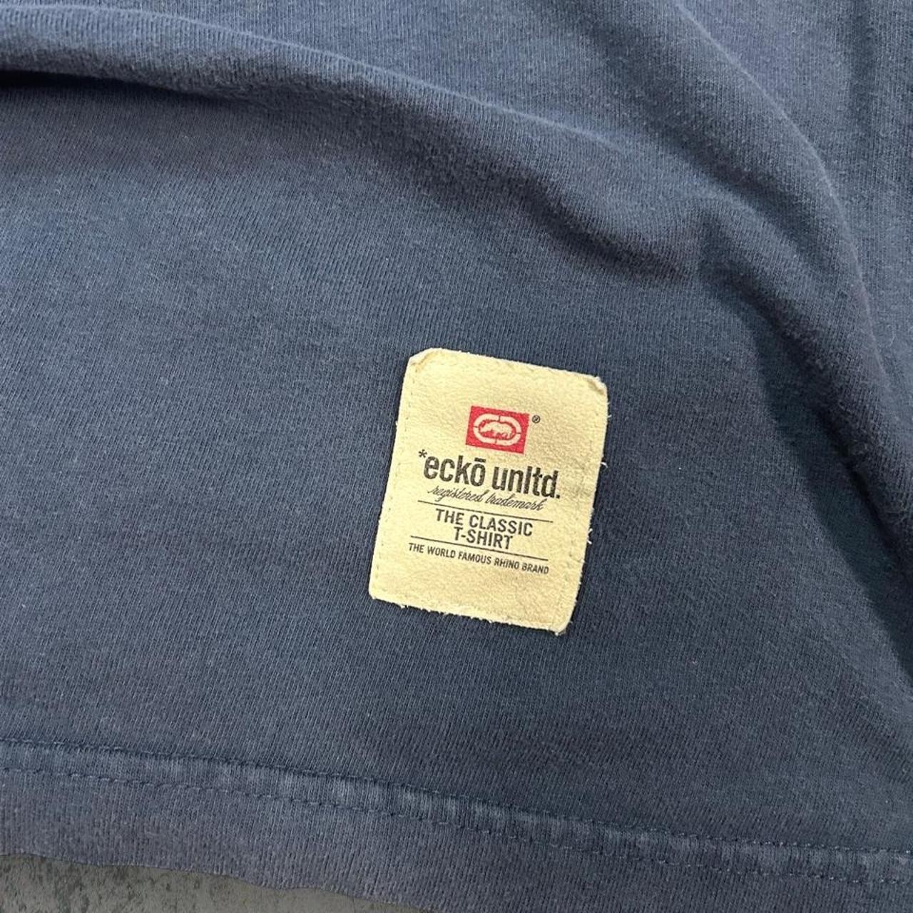 Y2K skate grail Ecko Unltd navy blue tee with textured patchwork on size M