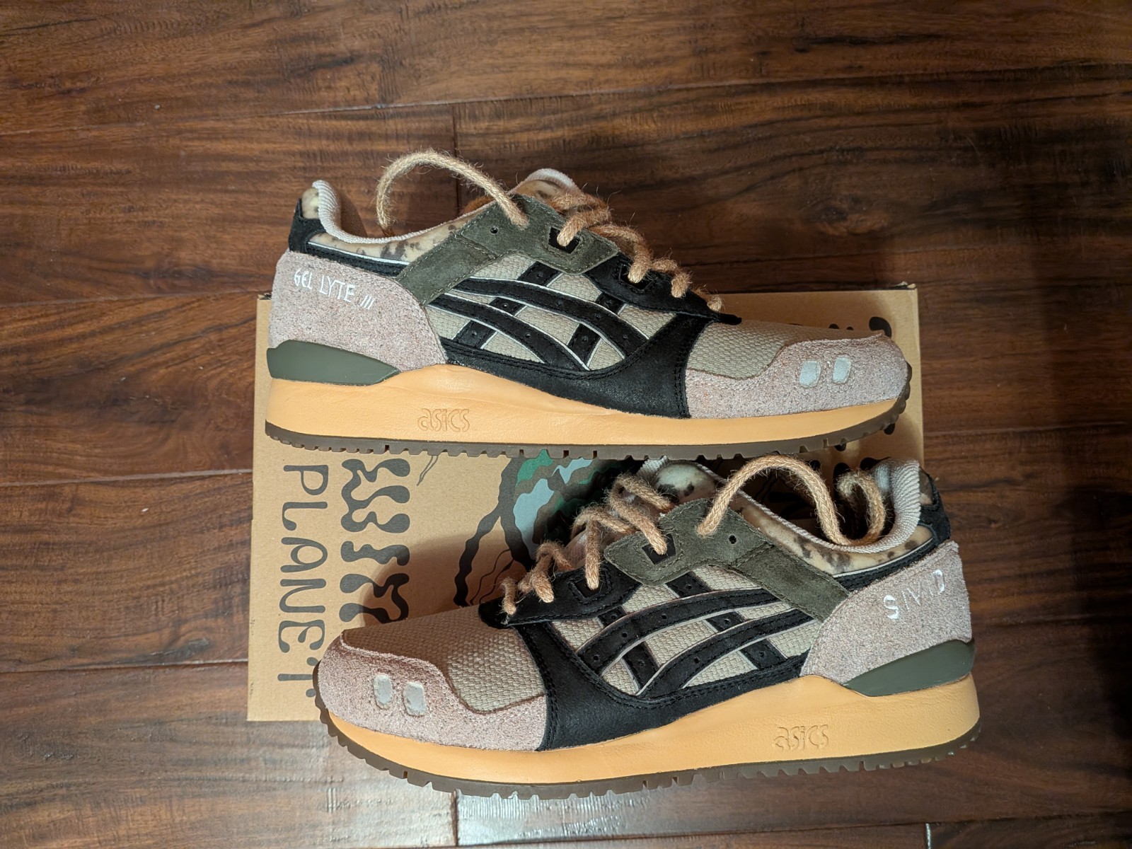 Asics Men Gel-Lyte III OG x SVD 1203A122-250 – Size M8.5