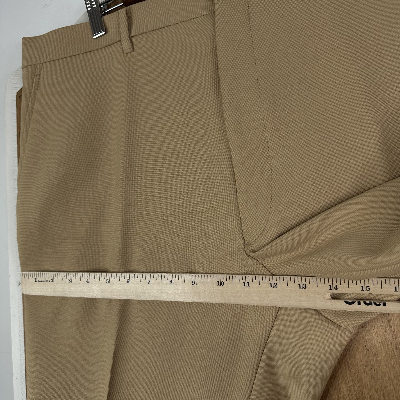Hardwick Suit Mens 48R Tan 2 Button Gold Accents 100% Polyester Pants 40×29 Flat