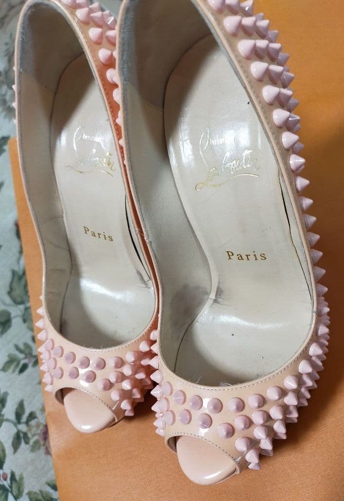 Christian Louboutin Spiked Peep Toe Pumps Pastel Pink Size 35 US 5 12.5cm Heel