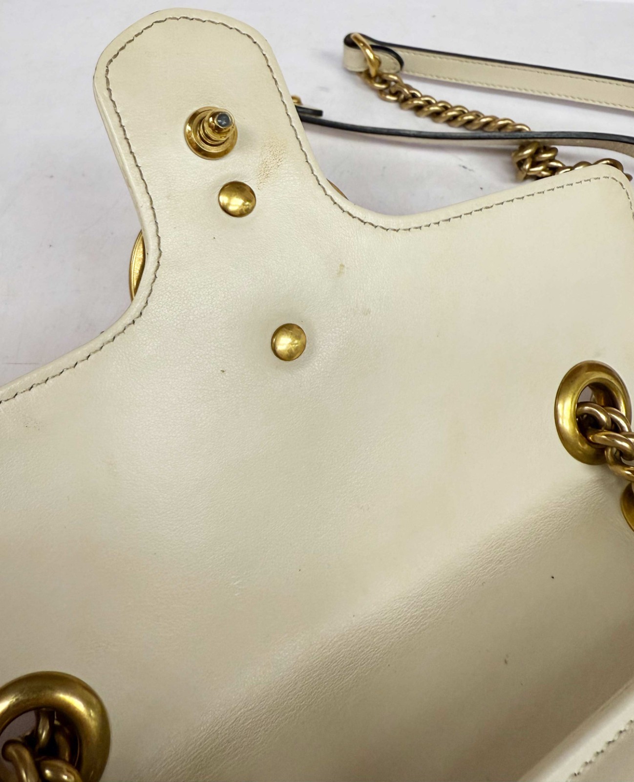 Gucci GG Marmont Small Matelasse Shoulder Bag Beige Small Entrupy Authenticity