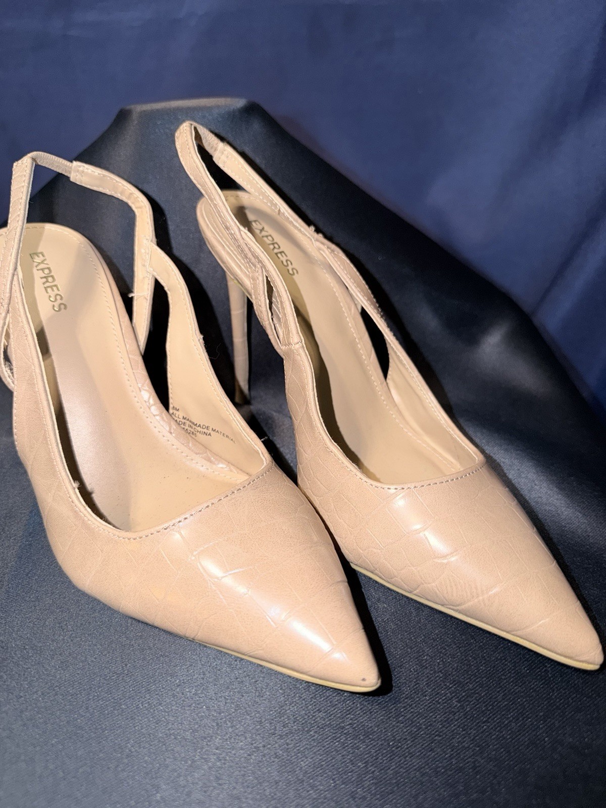 Express Women’s 8 Beige Faux Leather Croc Pointed Toe Slingback Buckle Heel