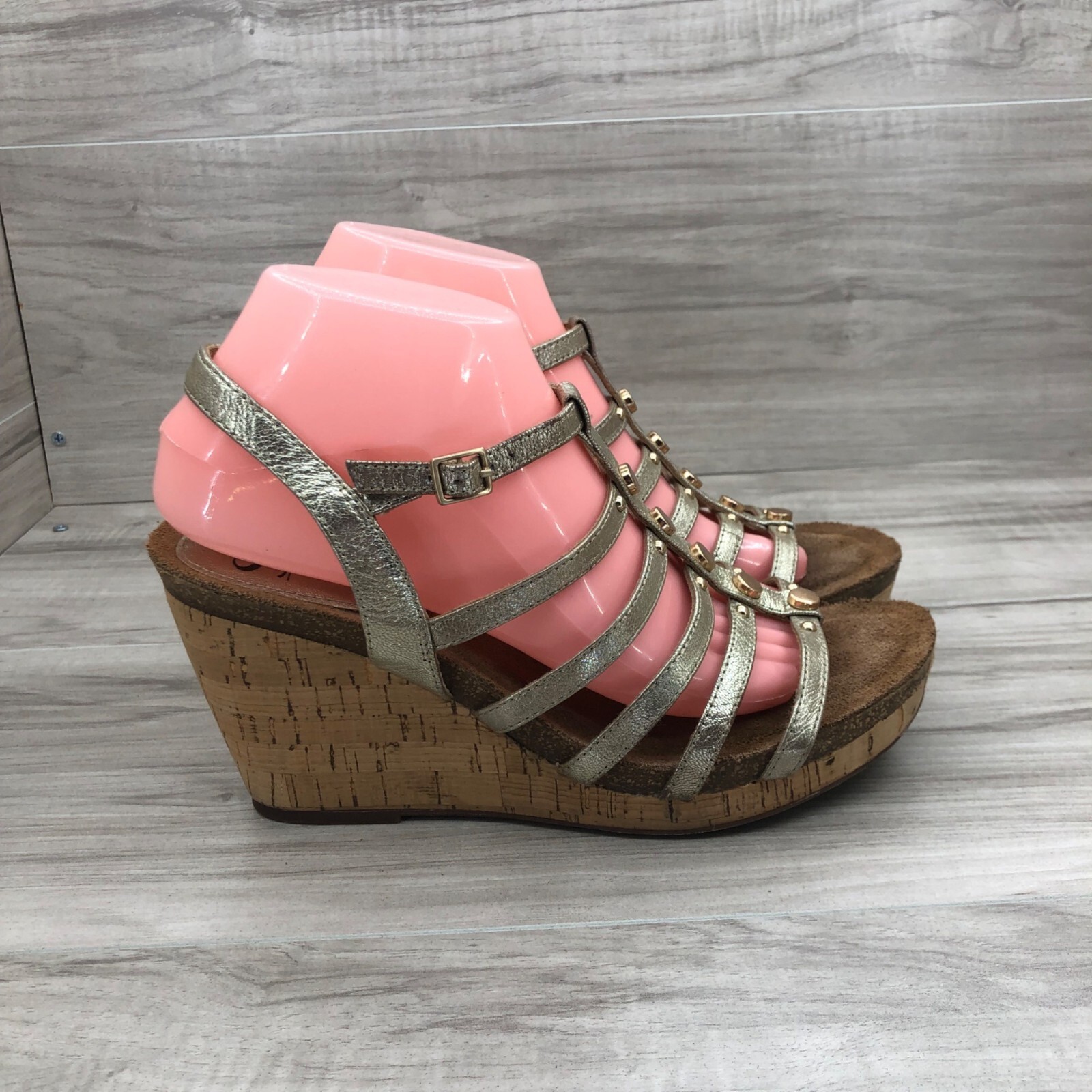 Sofft Wedge Sandals Women’s 9.5 Gold Leather Cork Buckle Strap Shoes