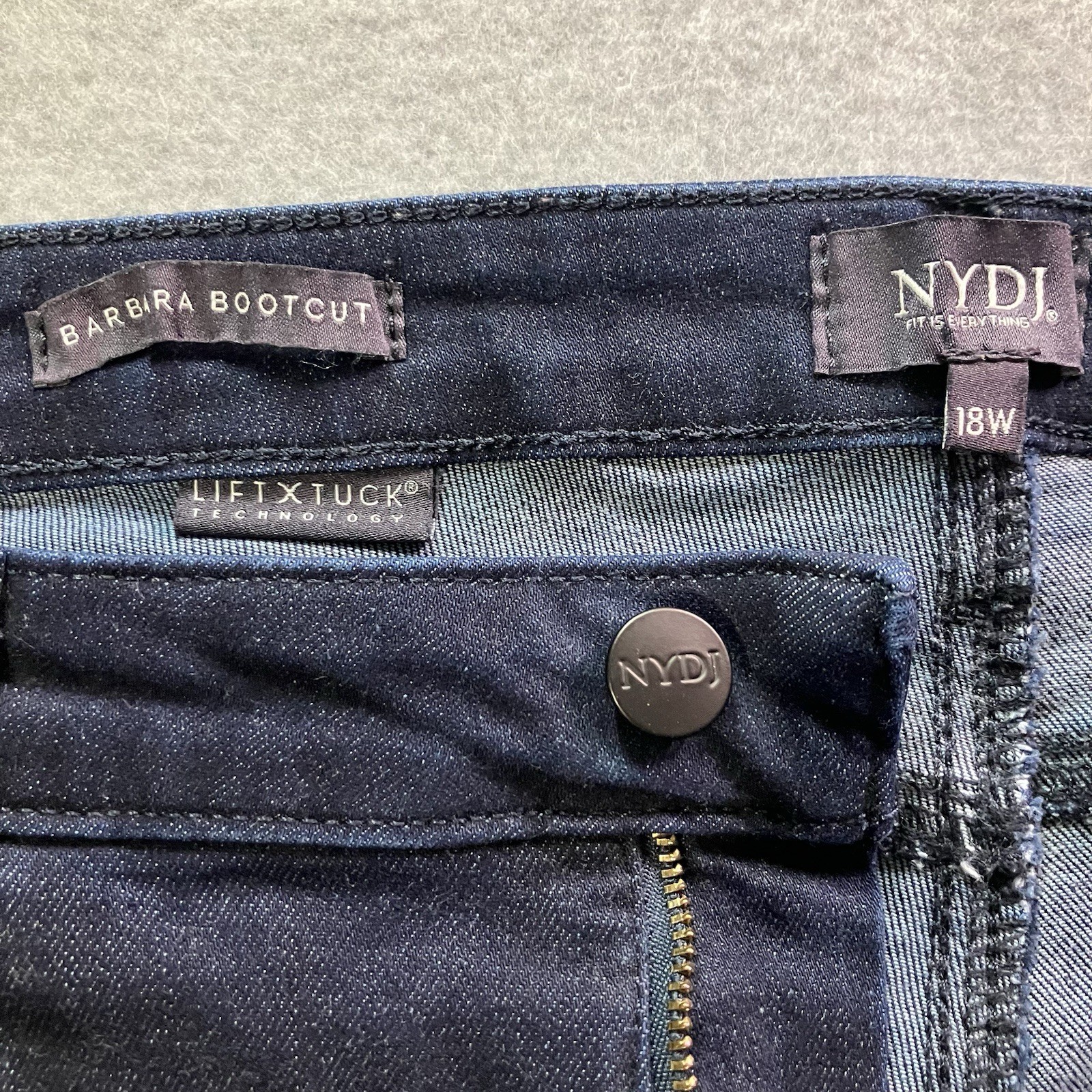 NYDJ Barbara Bootcut Jeans Womens 18W Blue Dark Wash High Rise Stretch Shaping