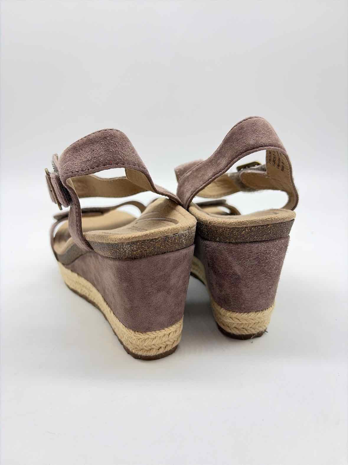 Pre-Owned Aetrex Grey Size 8.5 Wedge Sandals