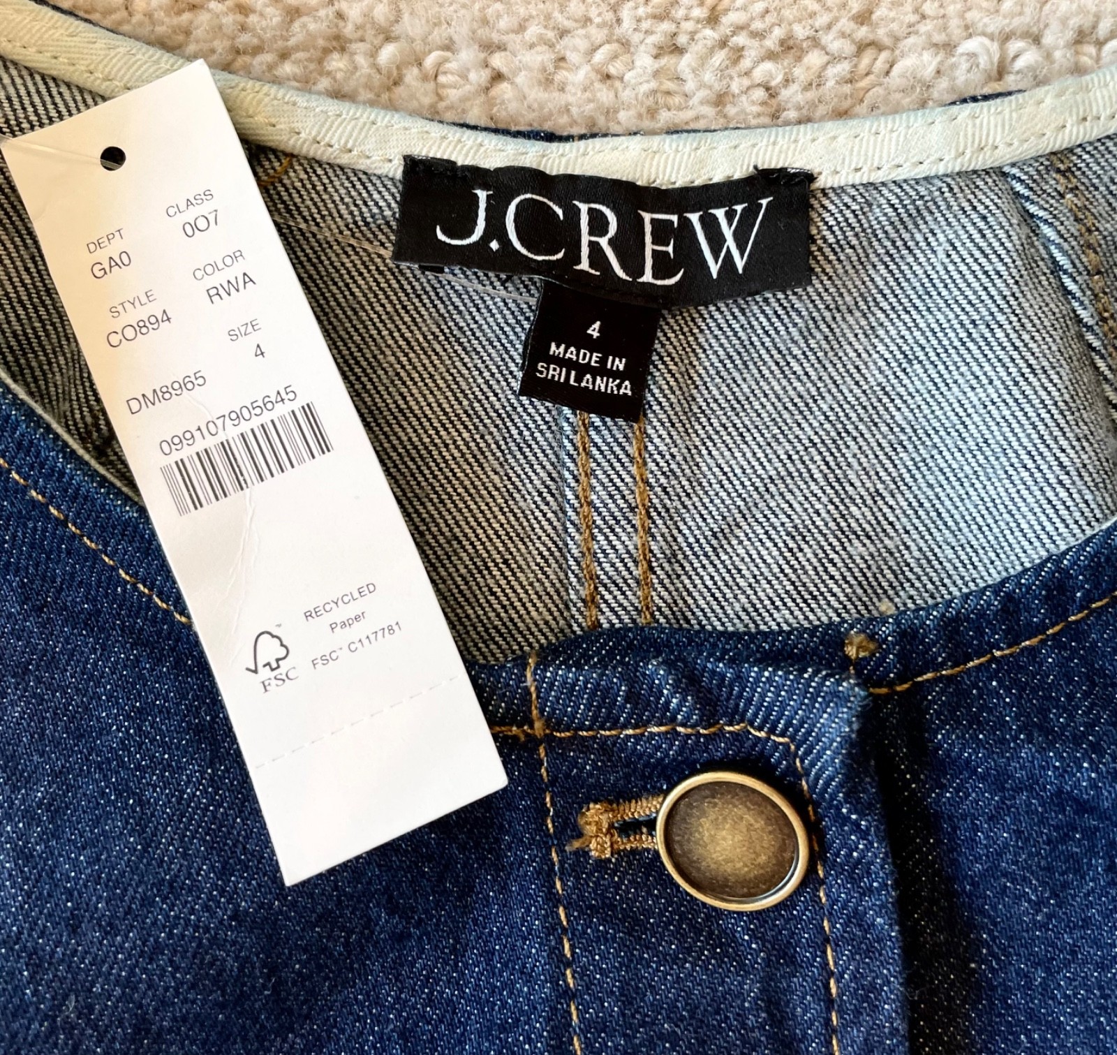 J.Crew NWT Essential Cutaway Vest in Denim Rinse Wash, Size 4